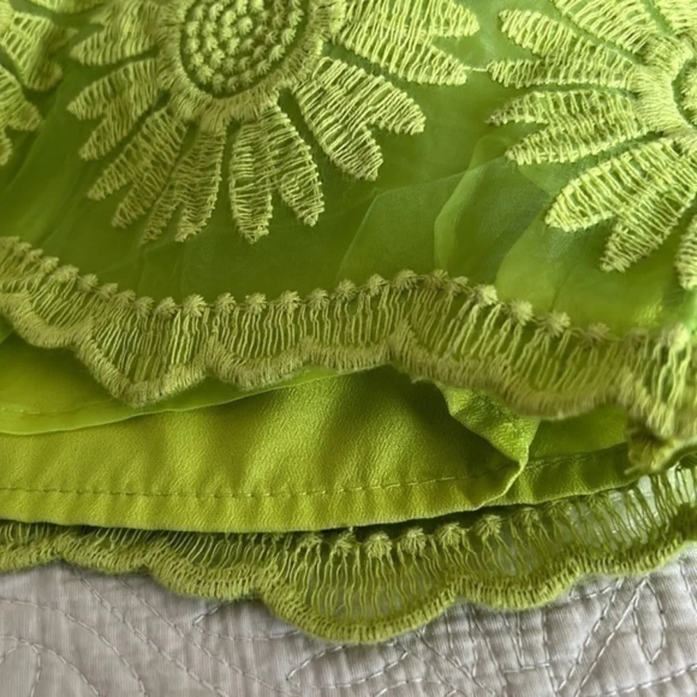 Guess Dress Embroidered Apple Green Size S/4